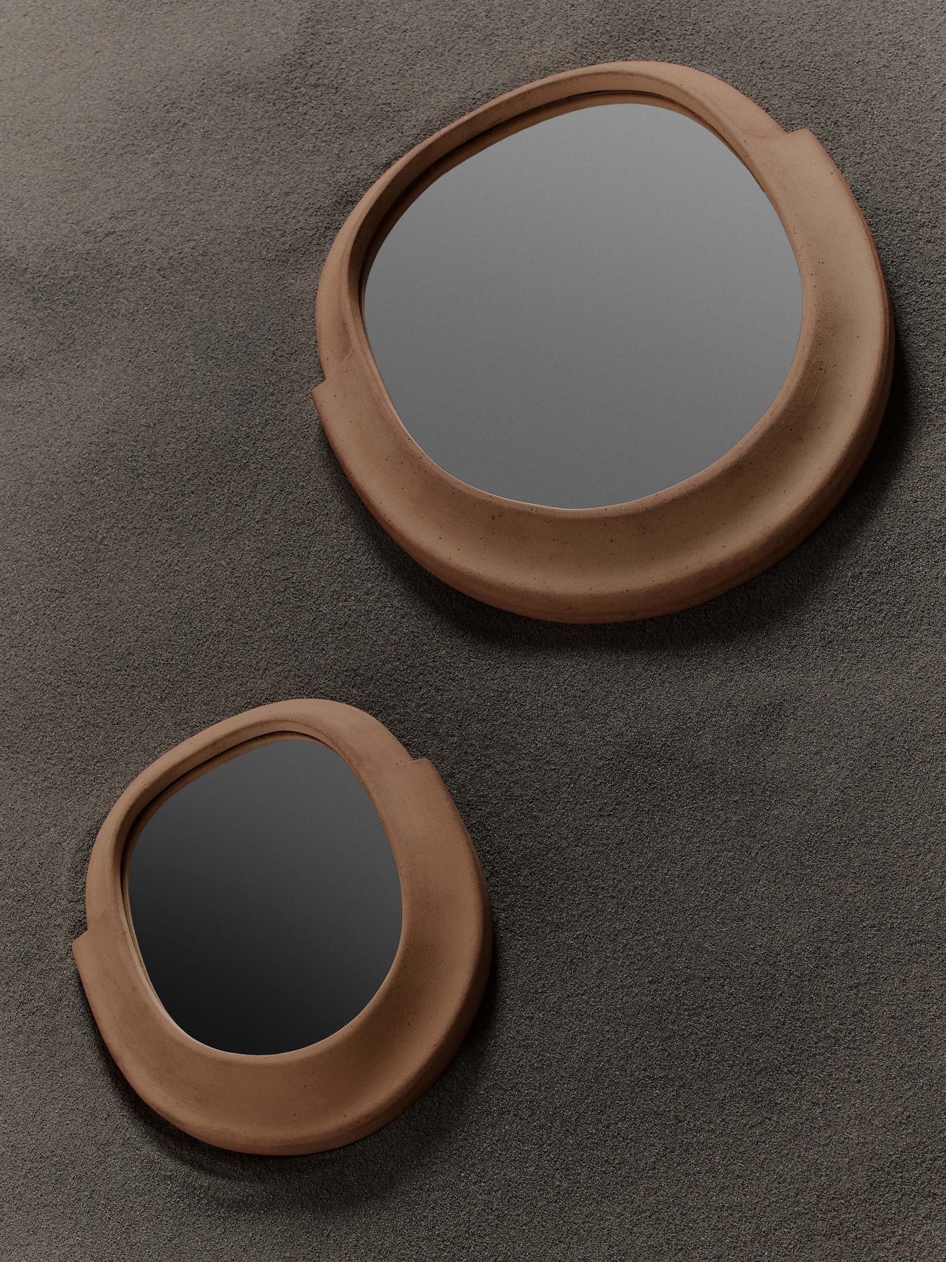 New Volumes Élan Mirror Mini and Élan Mirror Midi designed by Jordan Fleming